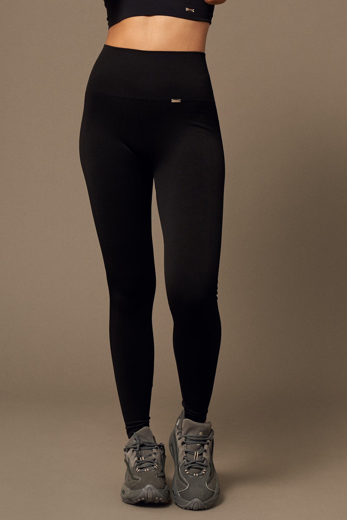 Bliss Legging 2.0 in Black-Long Leggings-Shop Sustainable Recycled Yoga Leggings Women's Clothing On-line Barcelona Believe Athletics Sustainable Recycled Yoga Clothes