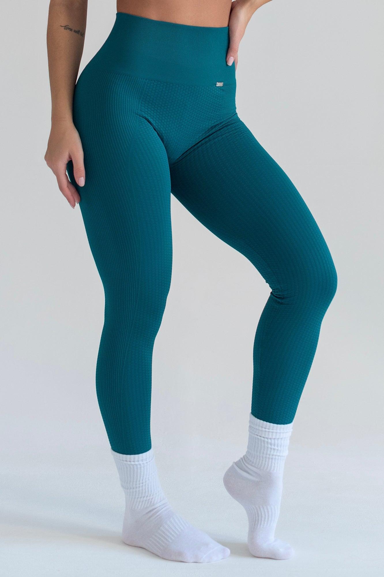 Flow Legging in Aqua Green-Long Leggings-Store Clothing Sustainable Recycled Yoga Leggings Women On-line Barcelona Believe Athletics Sustainable Recycled Yoga Clothes