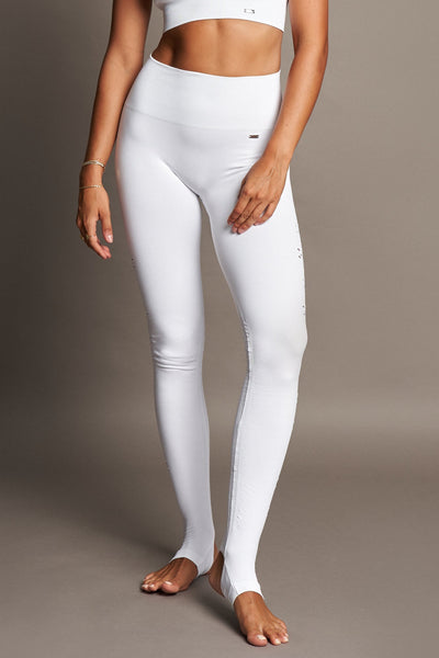 Karma Legging 2.0 in White-Long Leggings-Shop Sustainable Recycled Yoga Leggings Women's Clothing On-line Barcelona Believe Athletics Sustainable Recycled Yoga Clothes