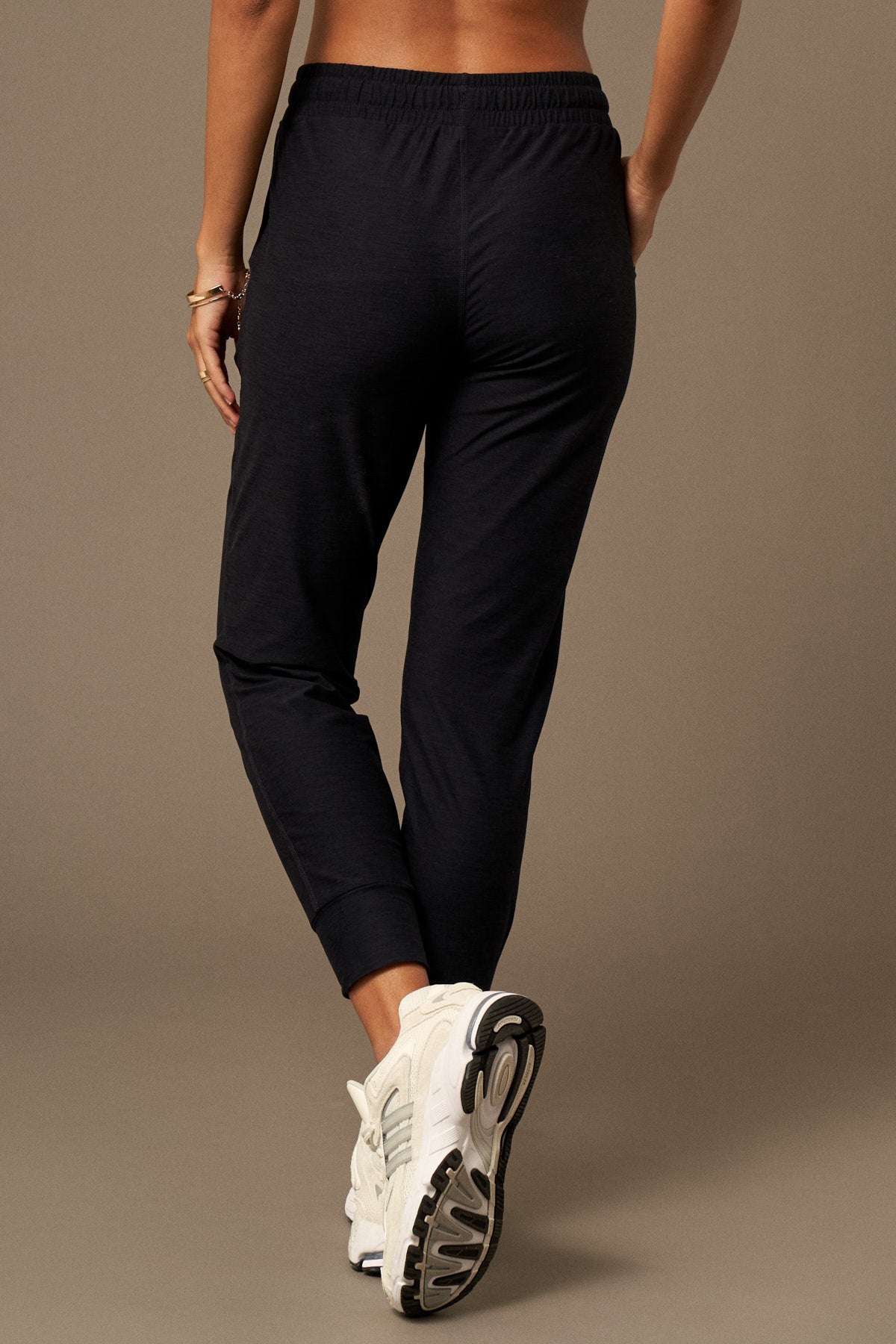 Lounge Jogger in Navy-Joggers-Store Clothing Sustainable Recycled Yoga Leggings Women's On-line Barcelona Believe Athletics Sustainable Recycled Yoga Clothes