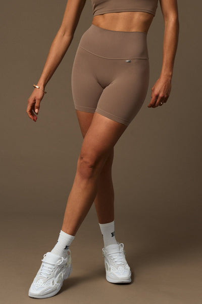 Radiant Biker in Caramel-Bikers-Shop Clothing Sustainable Recycled Yoga Leggings Women On-line Barcelona Believe Athletics Sustainable Recycled Yoga Clothes